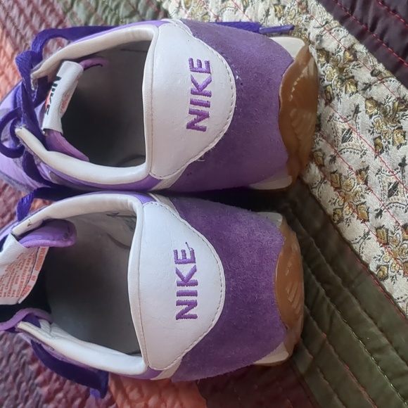 NIKE* vintage Oceania Bright Violet ultra rare in EXCELLENT condition size 7 - Picture 11 of 16